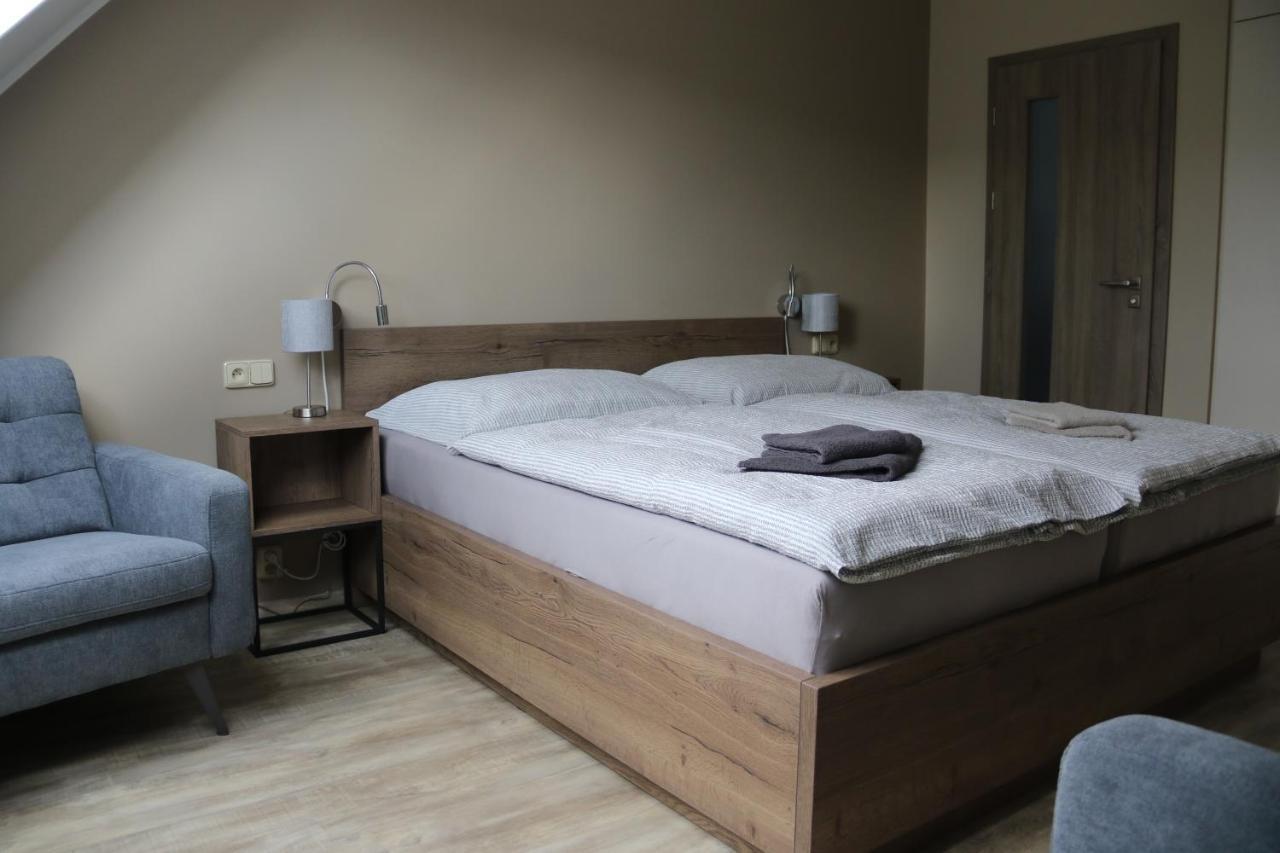 Apartmany Lama Hradec nad Moravici Exterior photo