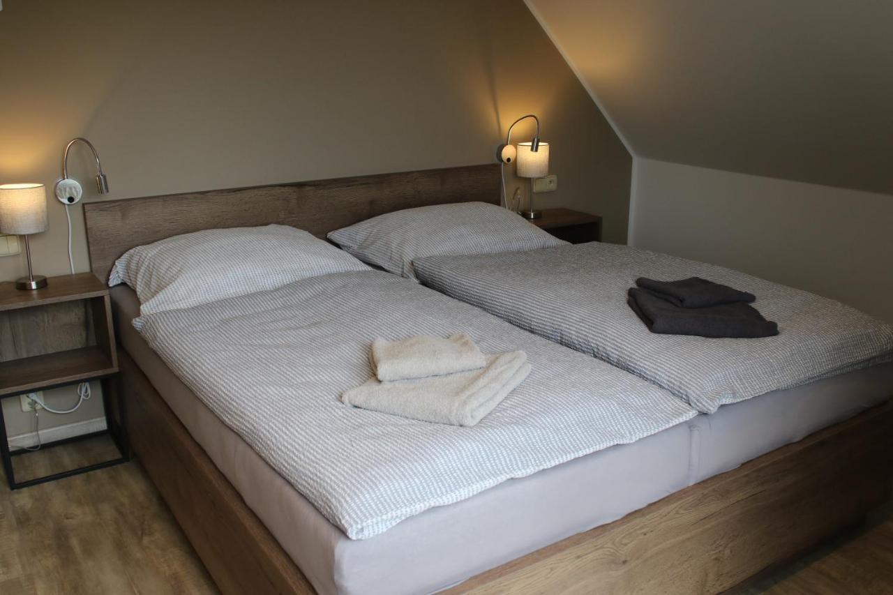Apartmany Lama Hradec nad Moravici Exterior photo